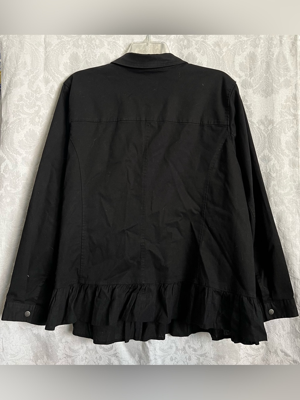 Denim & Co. Women’s Point Collar Snap & Zip Front Ruffle-Hem Jacket Plus Size 3X - Picture 4 of 7